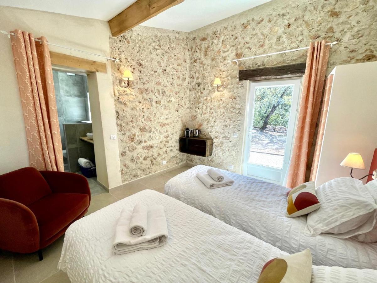 La Parenthese Du Var - Chambre D'Hotes Petits Dejeuners Inclus Et Terrasse Ombragee Saint-Antonin-du-Var Exterior foto