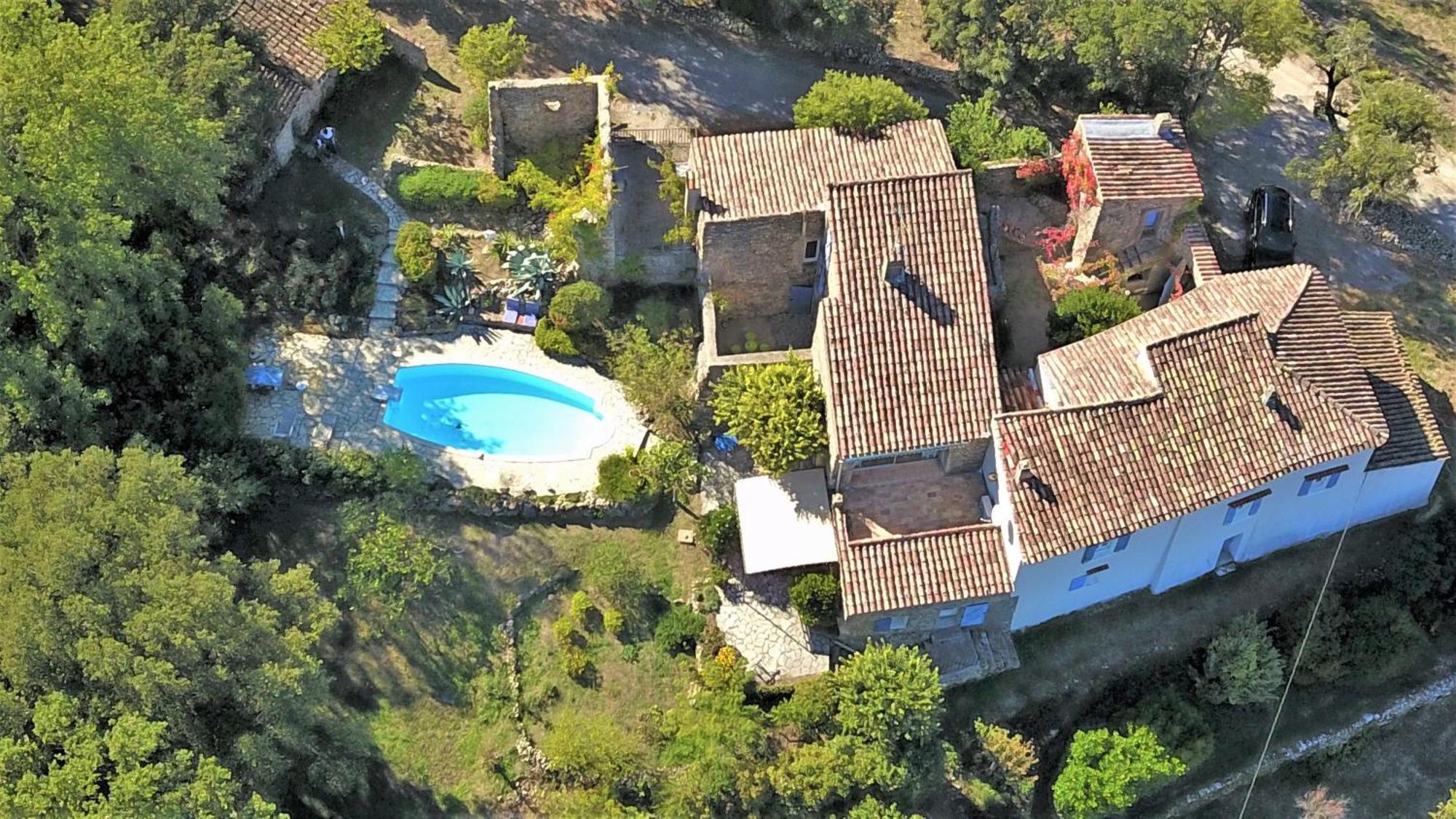 La Parenthese Du Var - Chambre D'Hotes Petits Dejeuners Inclus Et Terrasse Ombragee Saint-Antonin-du-Var Exterior foto